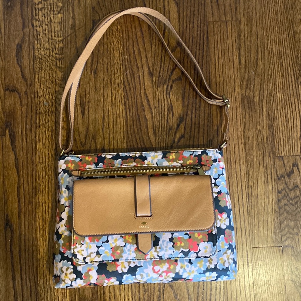 NWT Fossil purse